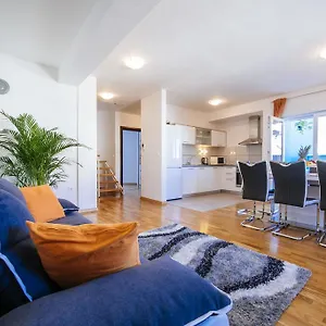 Apartment Rainbow, Zadar
